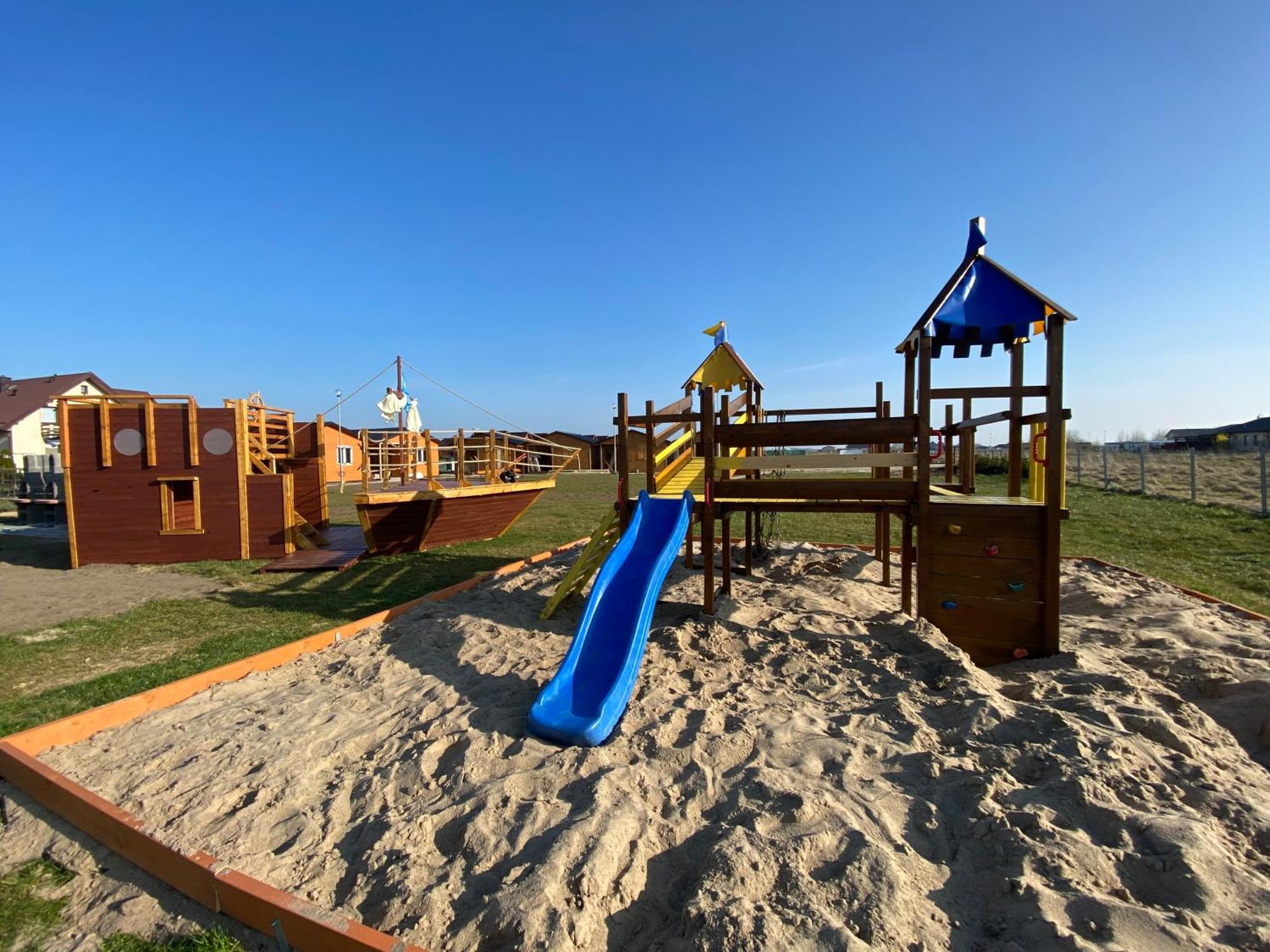 Pirat Gaski Exterior photo